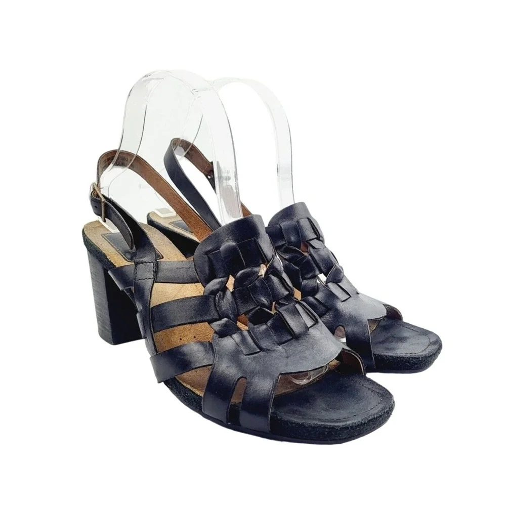 CLARKS Womens Black Crisscross Straps Round Toe Block Heel Dress Sandals‎ Size 9
